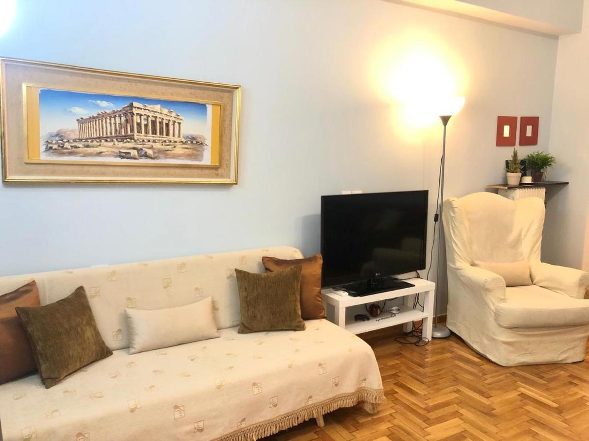 Comfortable Apt , 5 Min Walk To Acropolis Атина Екстериор снимка